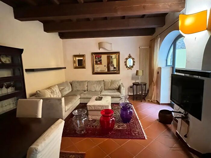 Appartamento trilocale in vendita in Via della Vittoria, Ferrara