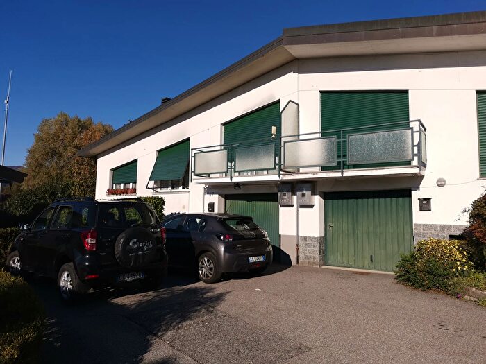 Appartamento in vendita in Cocquio Cocquio Trevisago Varese Lombardia Italia, Cocquio Trevisago