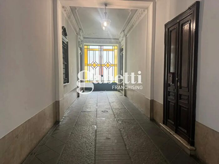 Appartamento con 5 locali in affitto in Via Goito, Torino