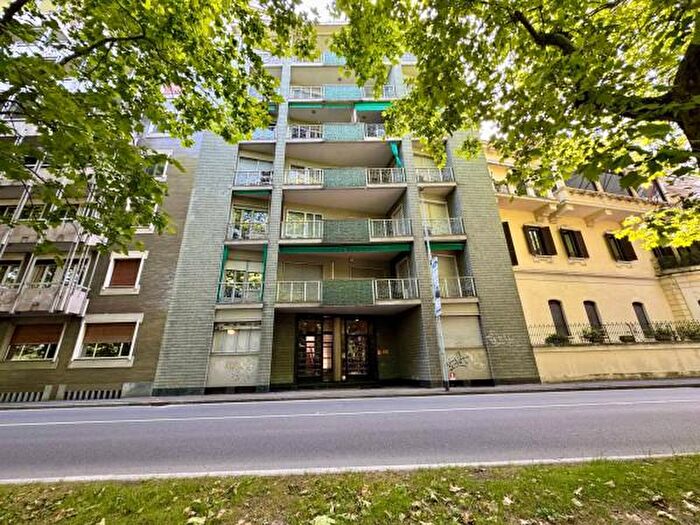 Appartamento quadrilocale in vendita in Baluardo Quintino Sella d, Novara