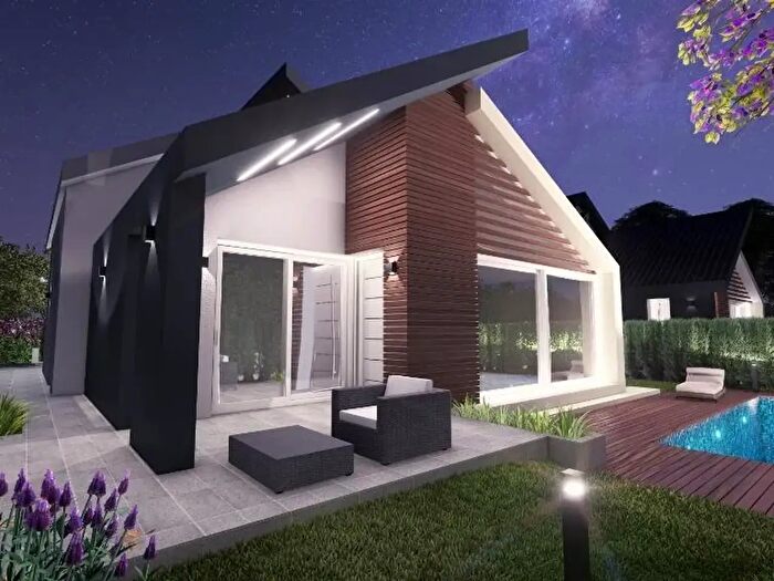 Casa con 5 locali in vendita in Oggiono