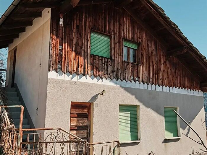 Case in Vendita e in Affitto - 3