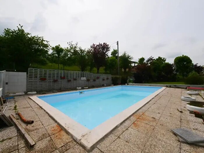 Appartamento bilocale in vendita in Via Giardini Nord, Serramazzoni