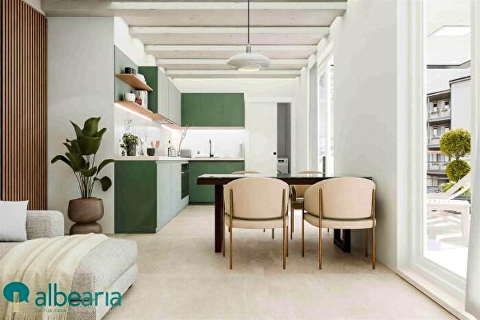 Appartamento trilocale in vendita in Via Giuseppe Garibaldi, Follonica