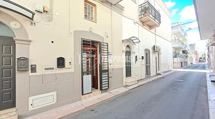 Casa bilocale in vendita in Adelfia