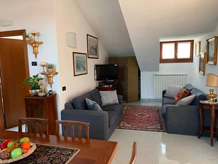 Appartamento con 5 locali in vendita in Via Selvatico, Cavallino Treporti