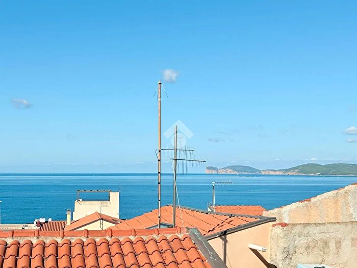 Appartamento trilocale in vendita in Via Principe Umberto, Alghero