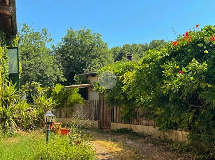 Appartamento trilocale in vendita in Località Pianaiella, Castel SantElia