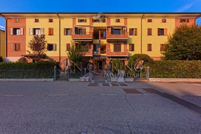 Appartamento trilocale in vendita in Via Claudia, Maranello