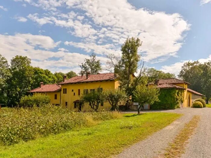 Casa con 6 locali in vendita in Venaria Reale