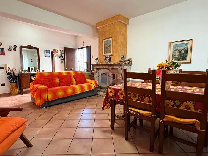 Appartamento trilocale in vendita in Cda Boscarello, CoriglianoRossano