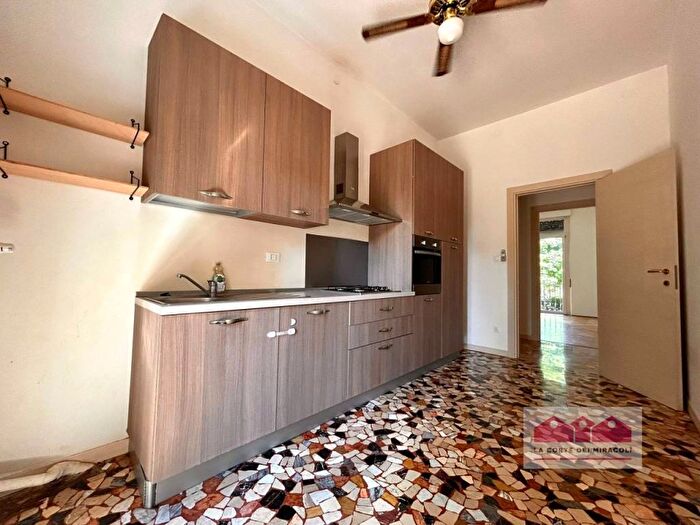 Appartamento quadrilocale in affitto in Contra Isonzo, Centro Storico, Vicenza