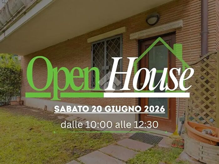 Appartamento bilocale in vendita in Via Lea Padovani, Roma