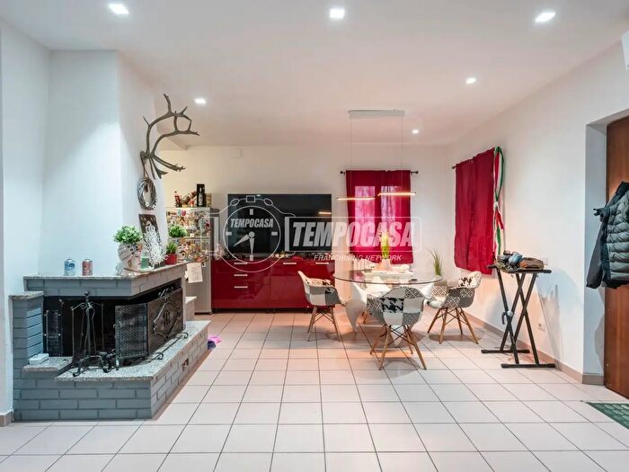 Casa con 5 locali in vendita in Contrada San Savino, Civitanova Marche