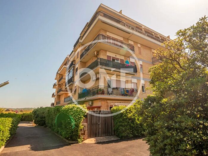 Appartamento bilocale in vendita in Via Rumenia, Pomezia