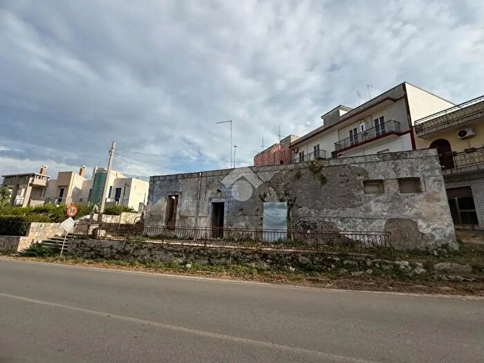 Casa trilocale in vendita in Via Circonvallazione, Ceglie Messapica