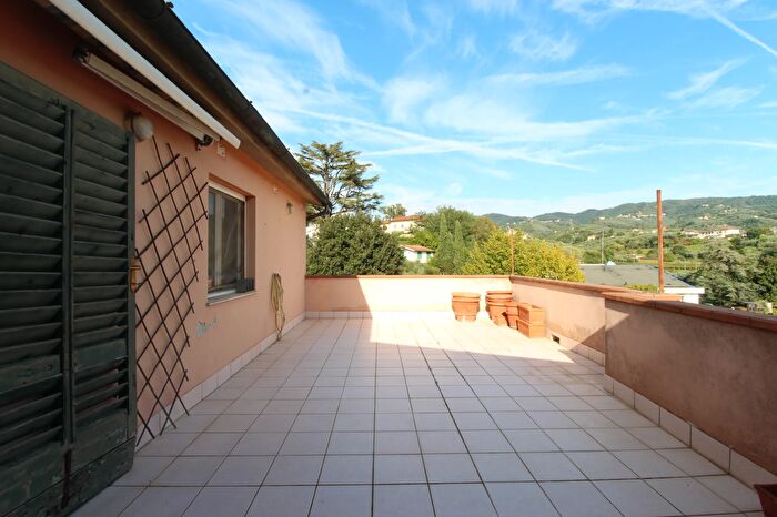 Appartamento quadrilocale in vendita in Via Antonio Gramsci, Lamporecchio