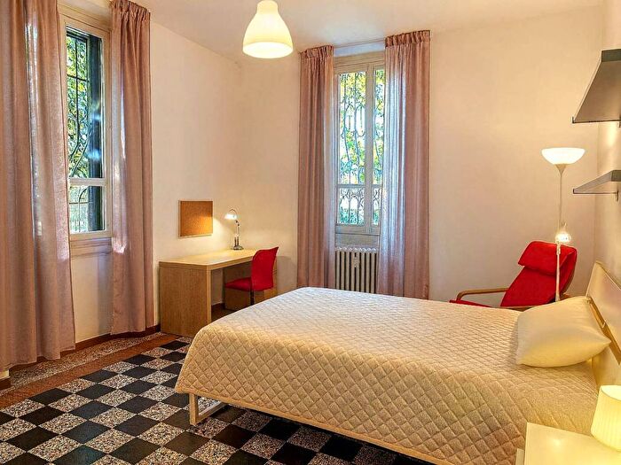 Appartamento quadrilocale in affitto in Viale Tibaldi, Pezzotti Meda, Milano