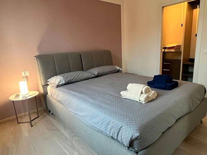 Appartamento monolocale in affitto in Via delle Forze Armate, Gambara, Milano