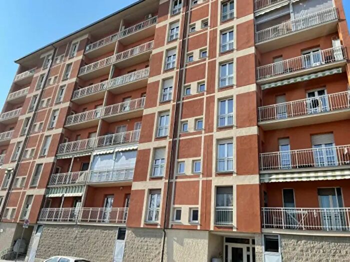 Appartamento quadrilocale in vendita in Via Rodolfo Morandi, Torino