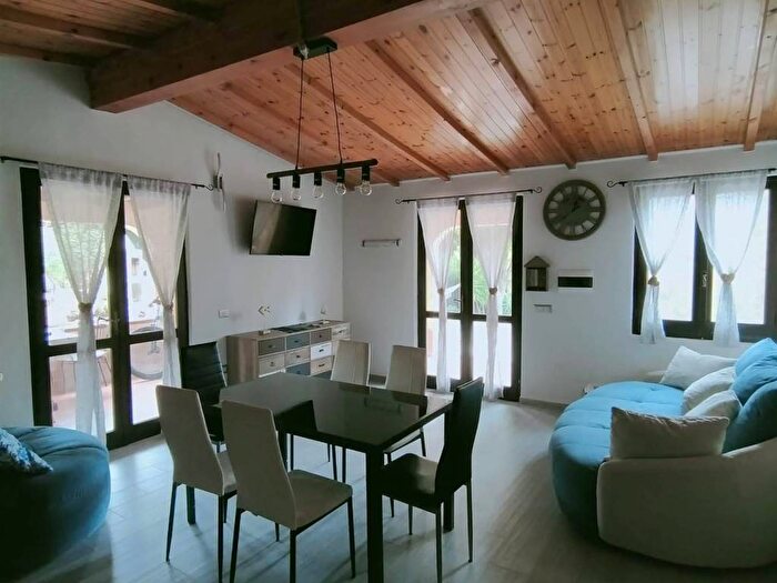 Casa trilocale in affitto in Sinnai