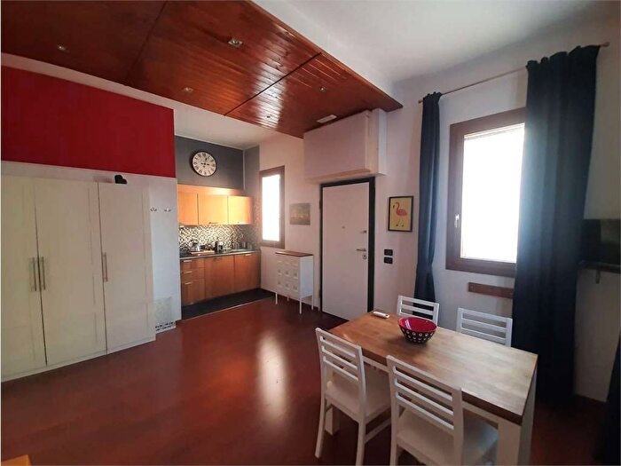 Appartamento bilocale in affitto in VIA MONTE NERO, Mestre, Venezia