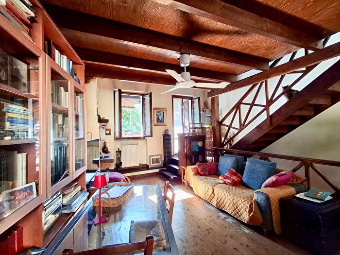 Casa quadrilocale in vendita in Via Alessandro Manzoni, Sesto San Giovanni