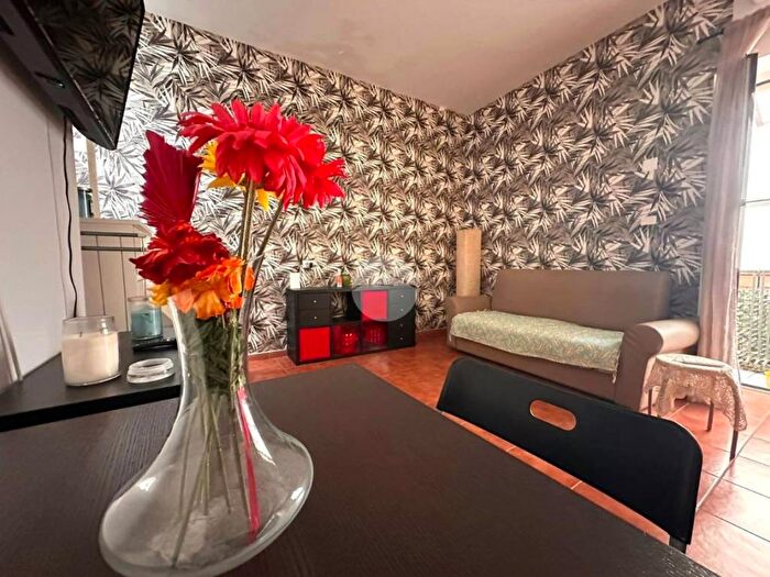 Appartamento monolocale in affitto in Via Giovanni Merone, Porto, Pozzuoli