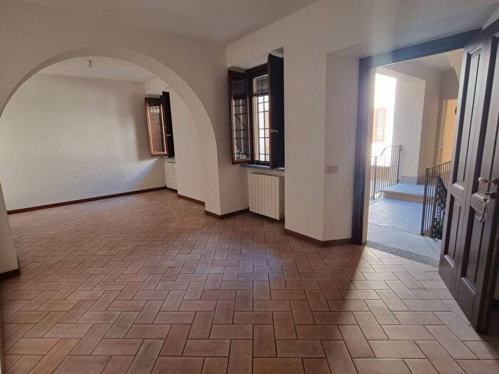 Appartamento trilocale in affitto in Via Janello Torriani, Centro, Cremona