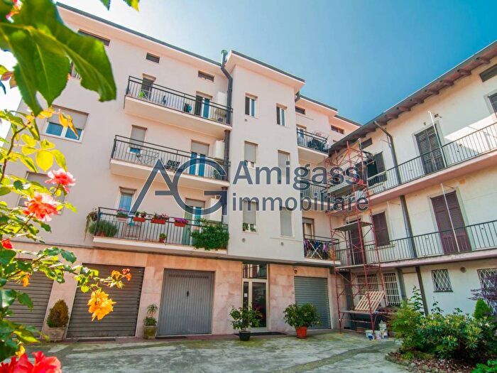 Appartamento bilocale in affitto in Piazza Fratelli Piacentini, Azzano San Paolo
