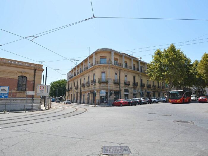 Appartamento con 5 locali in affitto in Via Settembre, Centro Storico, Messina