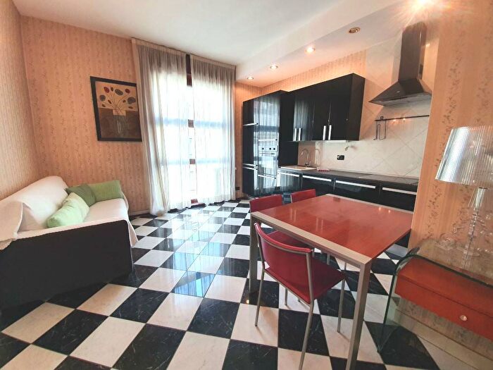 Appartamento bilocale in affitto in Via Dogana, Duomo, Milano