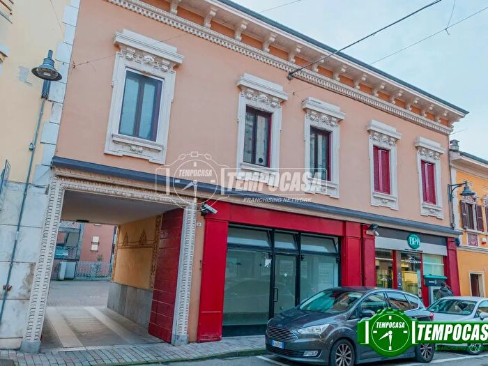 Appartamento bilocale in vendita in Via Roma, Vidigulfo