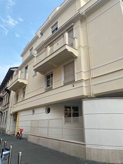 Casa trilocale in affitto in Via Francesco Brioschi, Pezzotti Meda, Milano