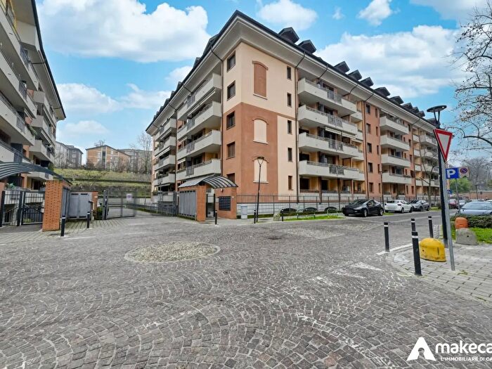 Appartamento bilocale in vendita in Via Broggi Izar, Melegnano