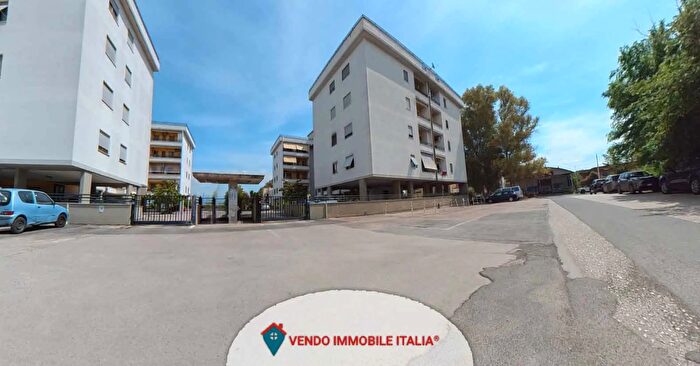 Appartamento con 5 locali in vendita in Via Quieto, Latina