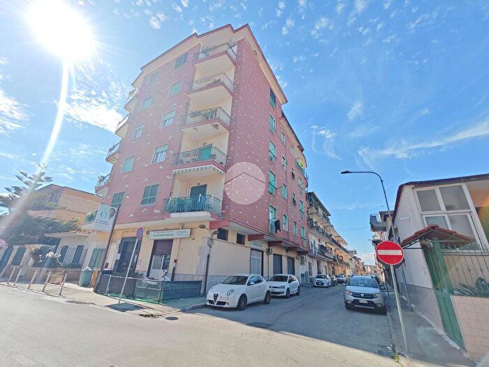 Appartamento quadrilocale in vendita in Via S Barbara, Caivano