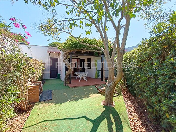 Appartamento quadrilocale in vendita in Strada Provinciale Santa Cesarea Castro, Santa Cesarea Terme