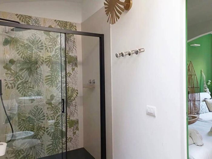Appartamento monolocale in affitto in Via Saluzzo, San Salvario Baretti, Torino