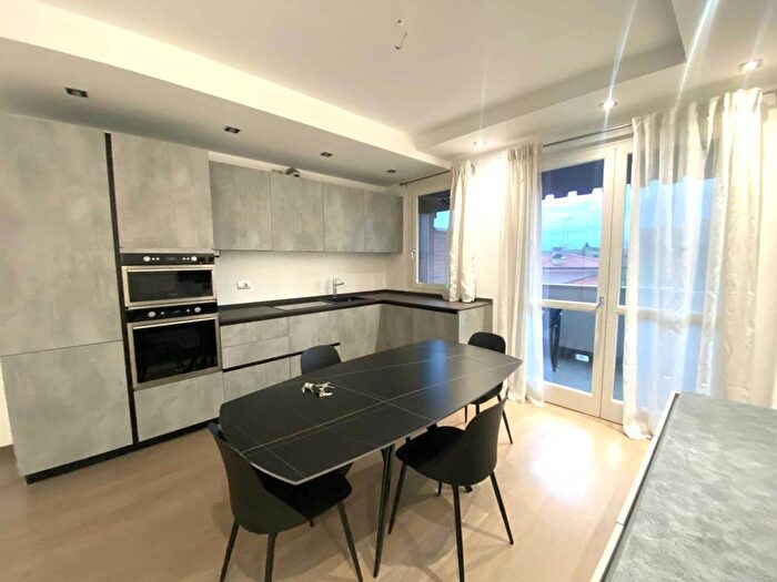 Appartamento trilocale in affitto in Via David Maria Turoldo, Via Pomposa, Ferrara