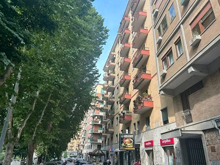Appartamento trilocale in vendita in Via Nomentana Nuova, Roma