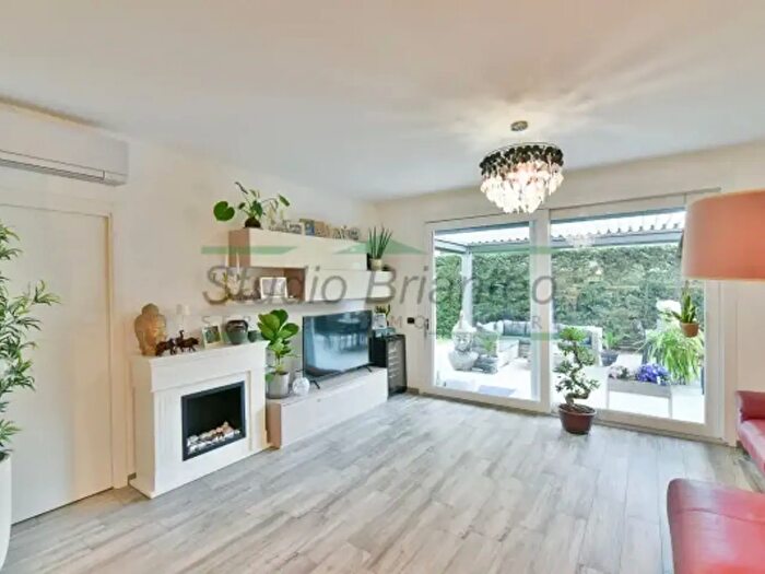 Appartamento trilocale in vendita in Via Don Carlo Gnocchi, Giussano