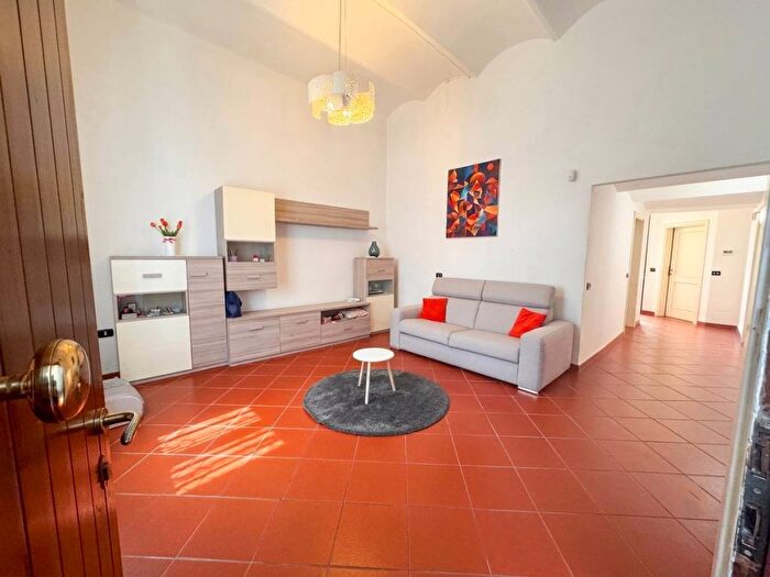 Casa quadrilocale in affitto in Via Iacopo Peri, Fortezza Stazione, Firenze