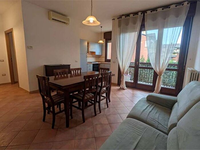 Appartamento bilocale in affitto in VIA ALGHISI, Musicisti, Carpi