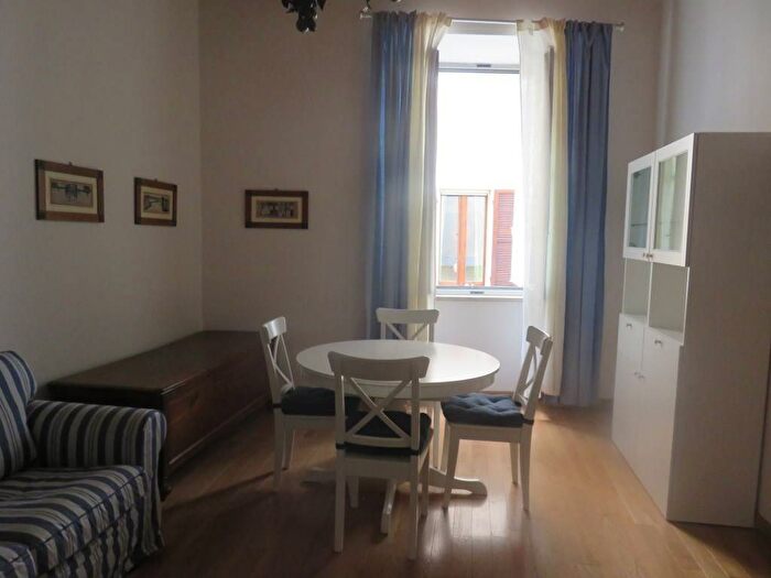 Appartamento bilocale in affitto in Capodimonte, Ancona