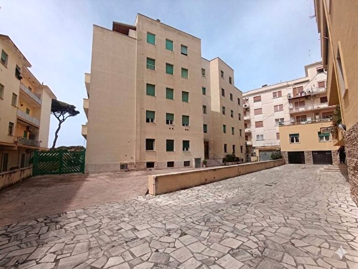 Appartamento trilocale in affitto in Via XXI Aprile, Centro Storico, Anzio
