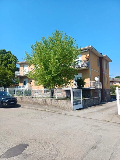 Appartamento con 5 locali in vendita in Medesano