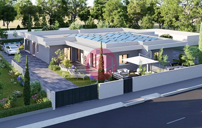 Casa con 5 locali in vendita in Gambettola