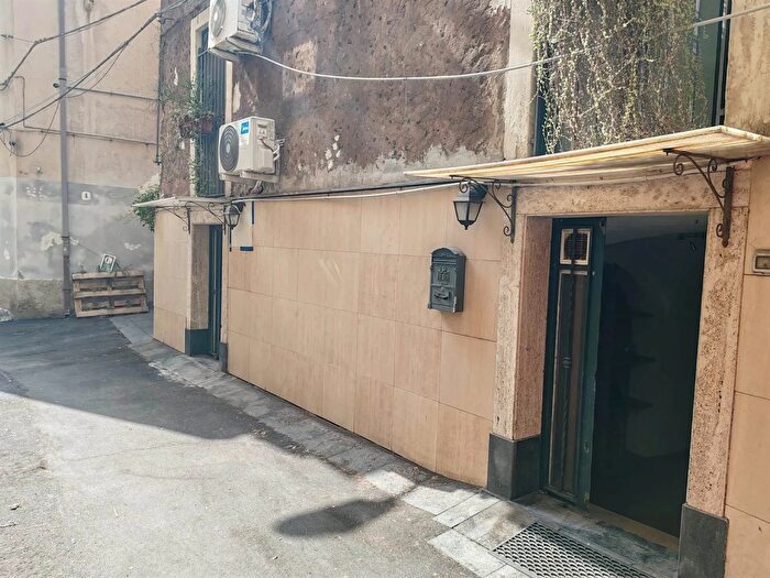 Appartamento trilocale in vendita in Catania, Catania