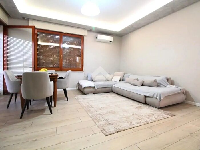 Casa con 5 locali in vendita in Via Ospedale, Montebelluna